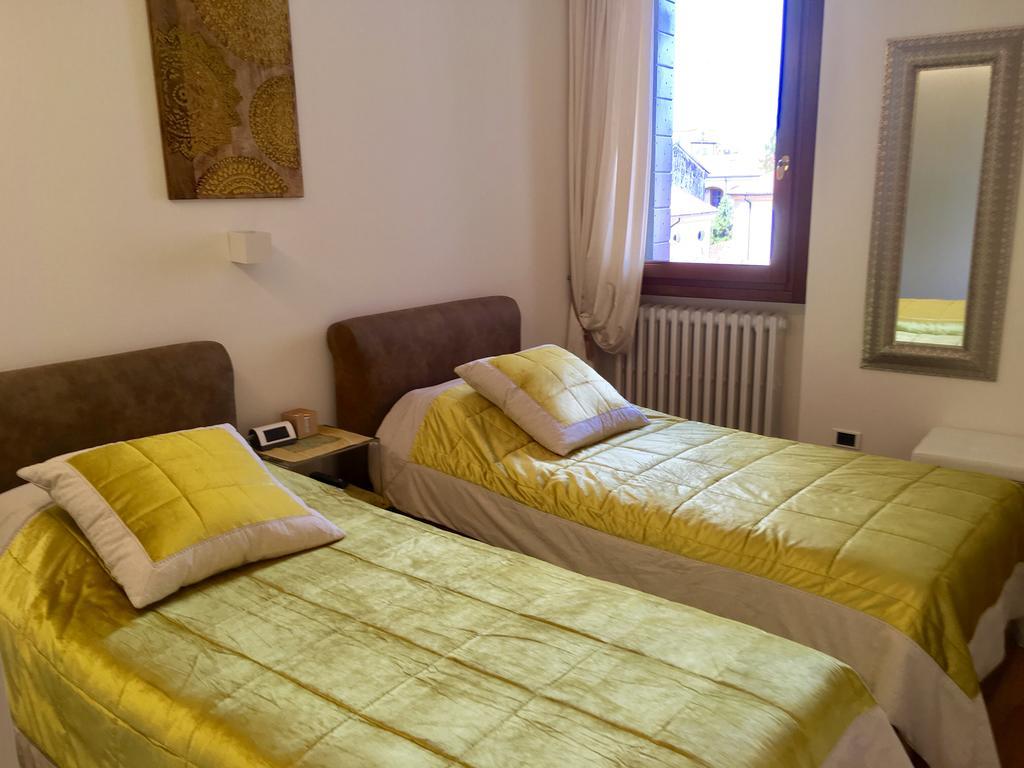 Apartamento La Loggia Al Duomo - Treviso Exterior foto